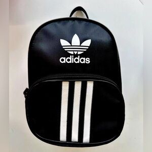 Adidas Santiago Mini Backpack 🔥🔥🔥